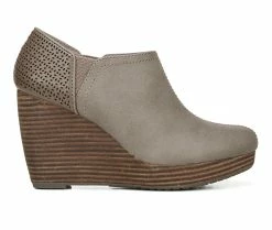 Hot Sale 💯 Women's Dr. Scholls Harlow Wedge Booties Taupe Synthetic 🤩