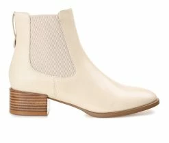 Budget 😉 Women's Journee Collection Chayse Chelsea Booties Off White 🧨
