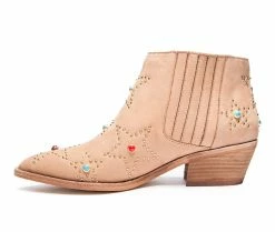 Brand new ⌛ Women's Chinese Laundry Fayme Western Chelsea Booties Natural 🎉 -Journee shop 3 1032